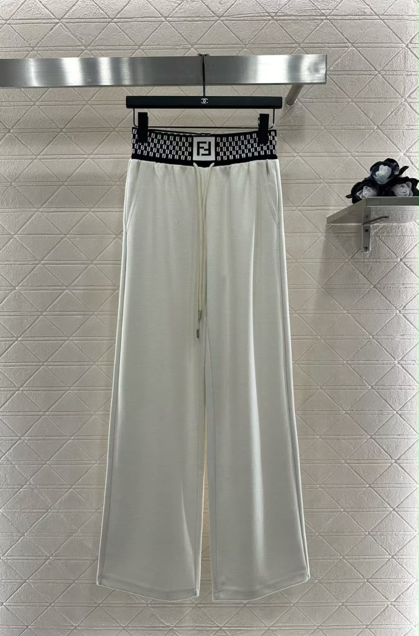 Fendi FF Logo Jacquard Elastic Waistband Wide-Leg Knit Trousers