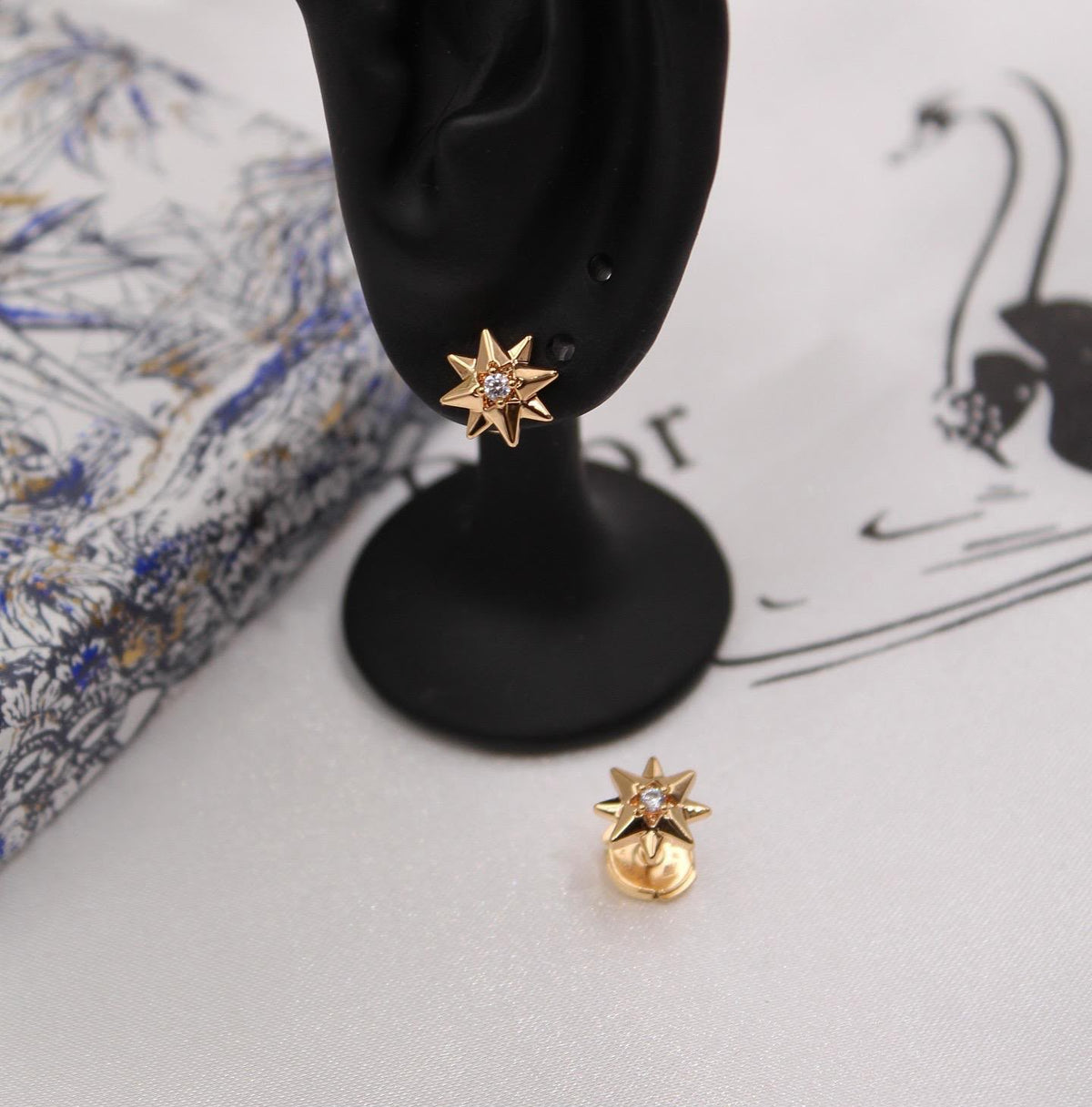 Dior Rose des Vents Star earrings