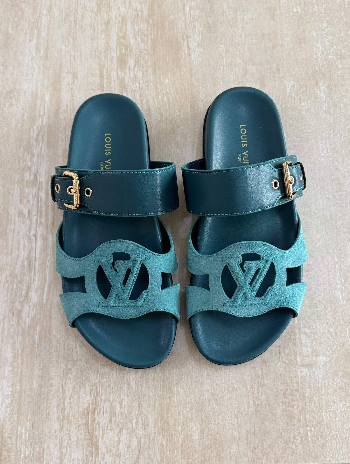 LOUIS VUITTON Buckle Slide Flats