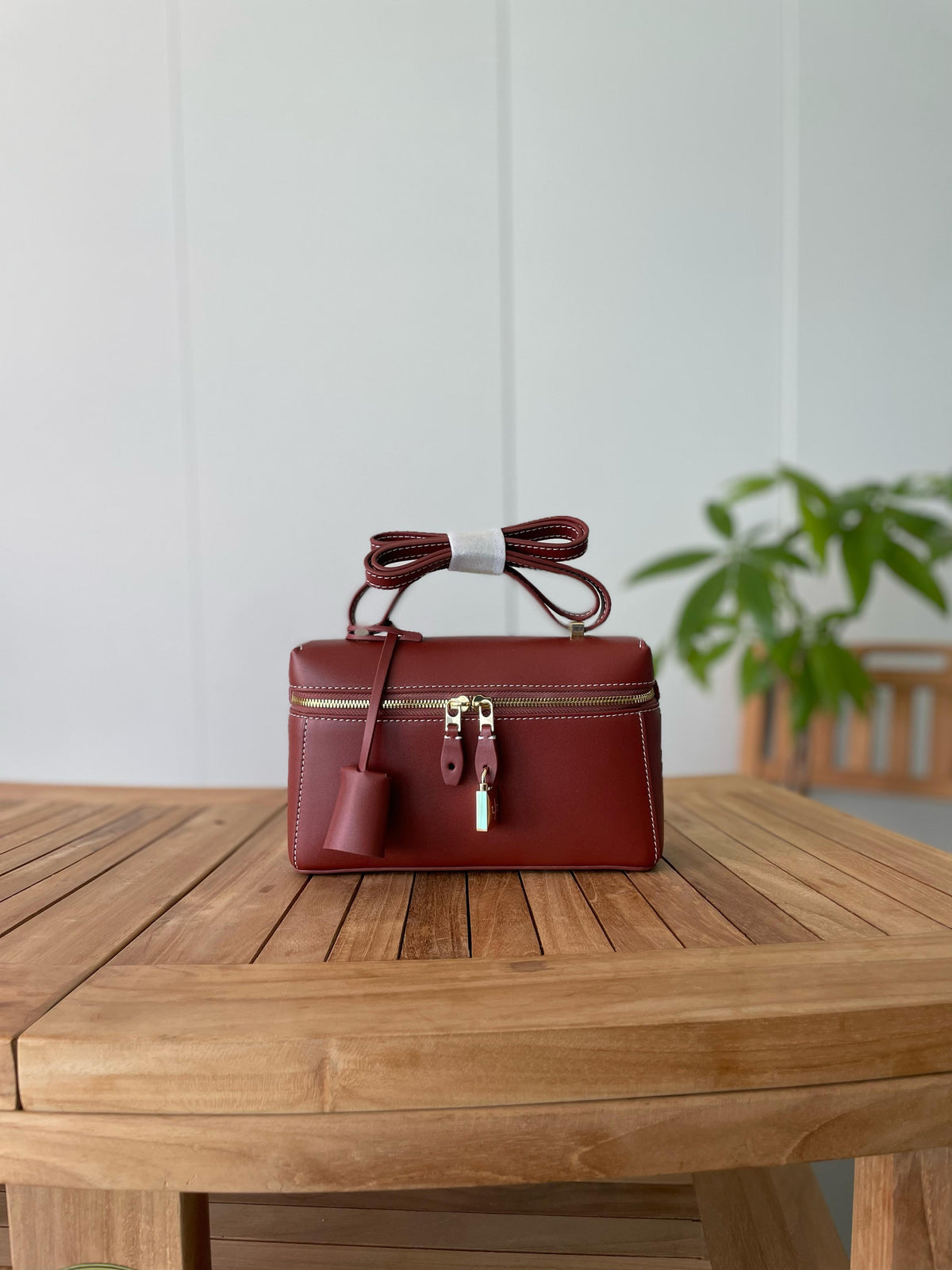  Loro Piana  Extra Pocket L19 Vanity Case