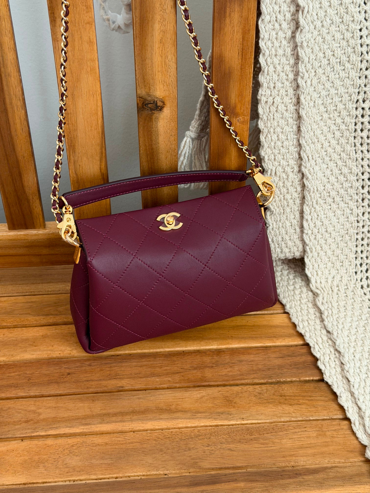CHANEL Diamond Quilted Top Handle Chain Bag