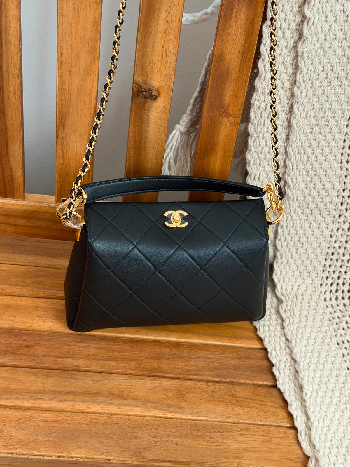 CHANEL Diamond Quilted Top Handle Chain Bag