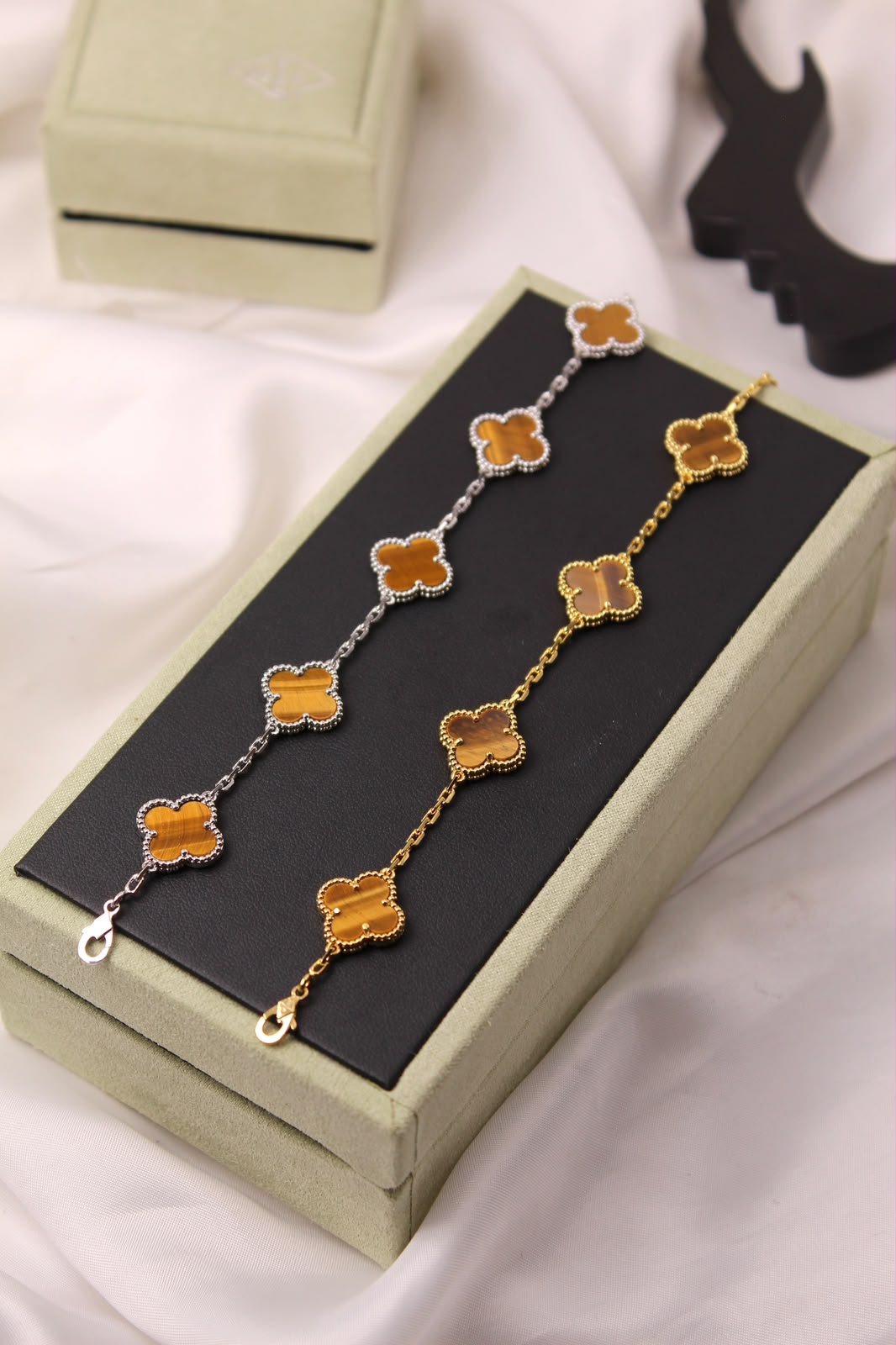 Van Cleef & Arpels Vintage Alhambra Bracelet