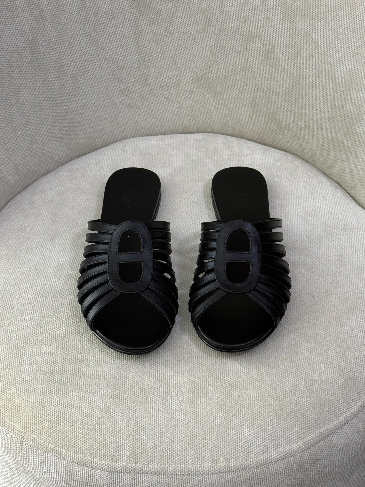 Hermès  Suede Chaine d'Ancre Flat Sandals
