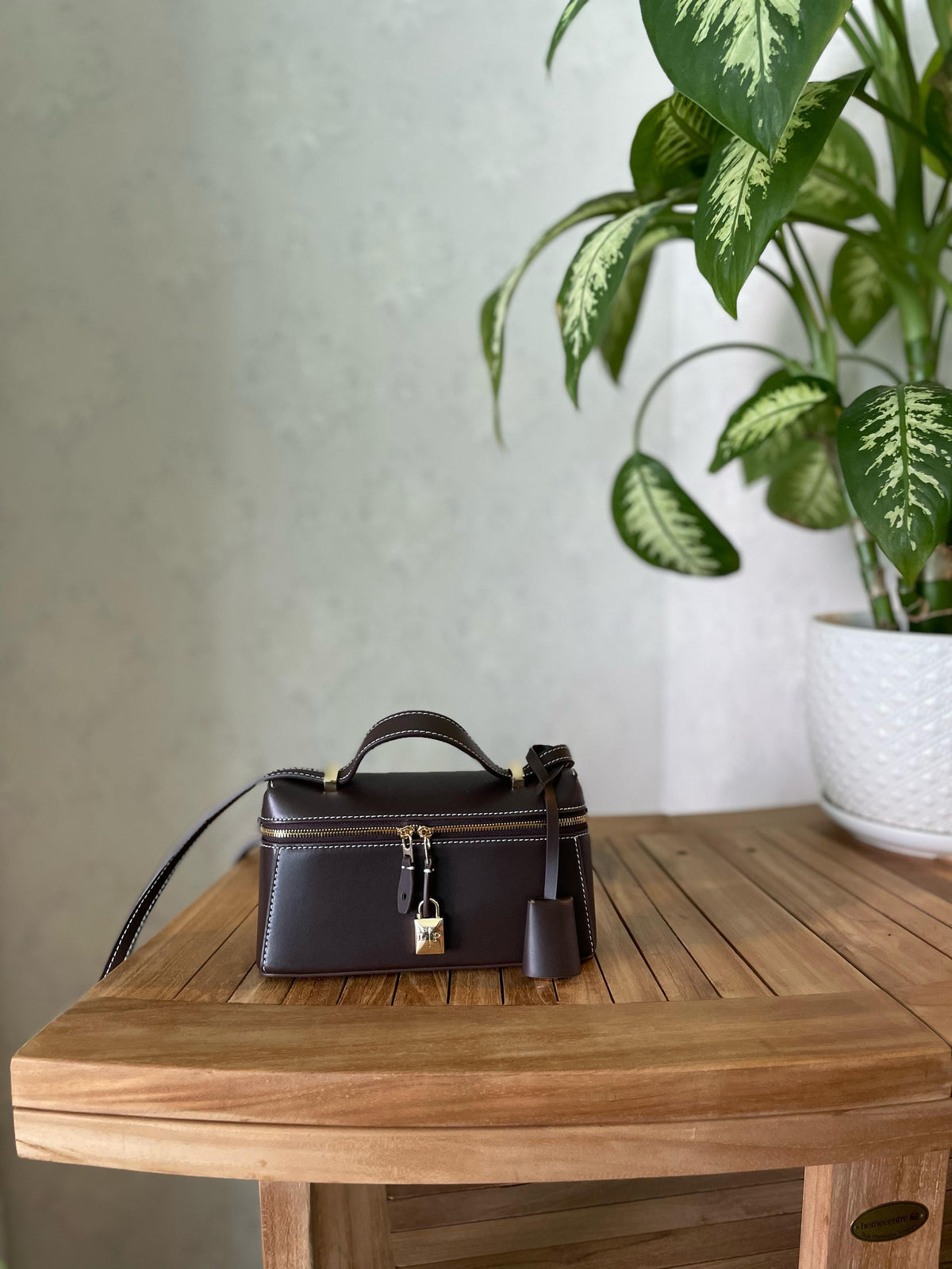  Loro Piana  Extra Pocket L19 Vanity Case