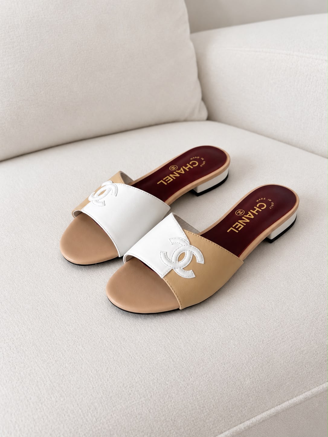 Chanel Two-Tone Leather CC Logo Flat Sandals