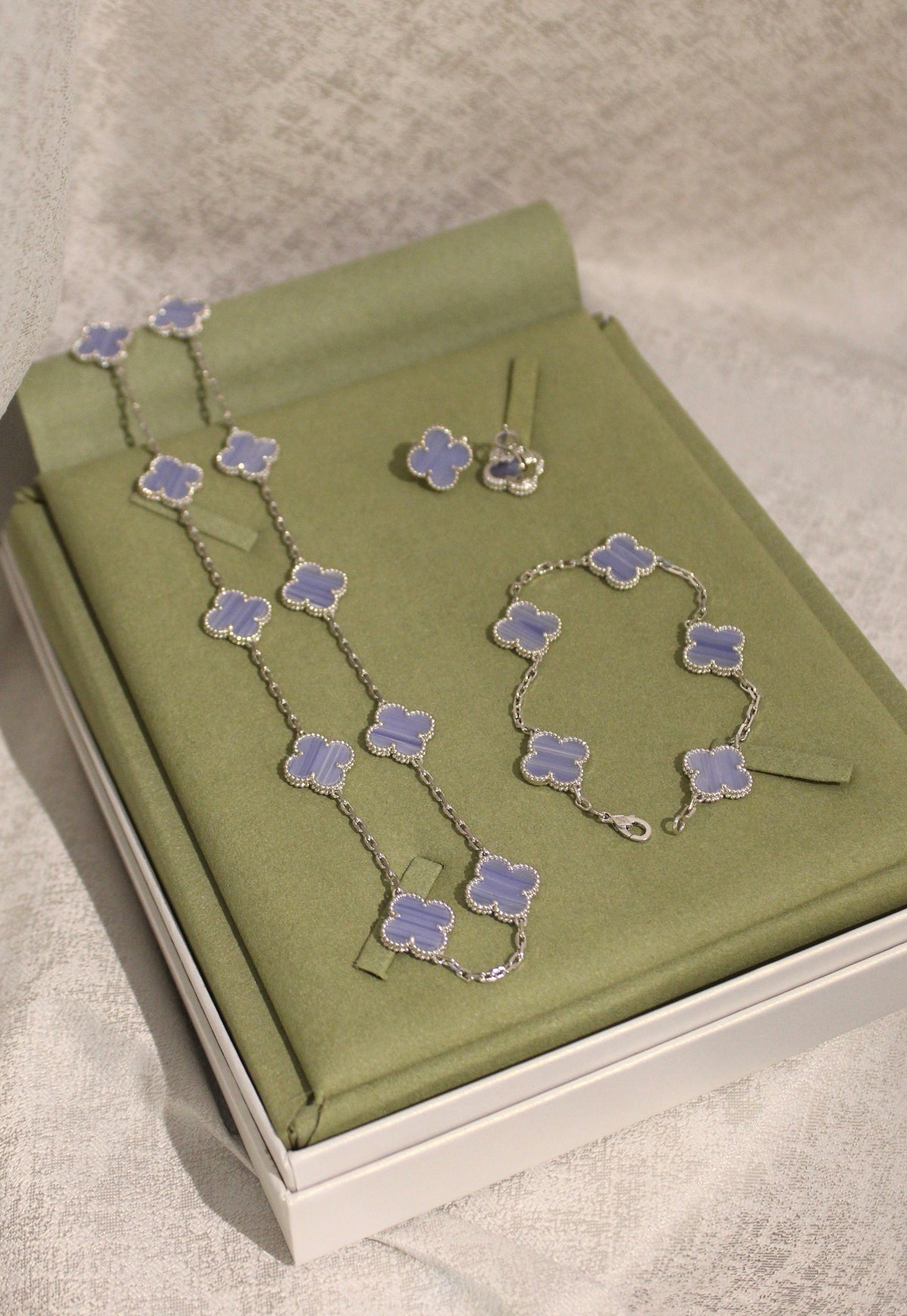 Van Cleef & Arpels Sweet Alhambra Set