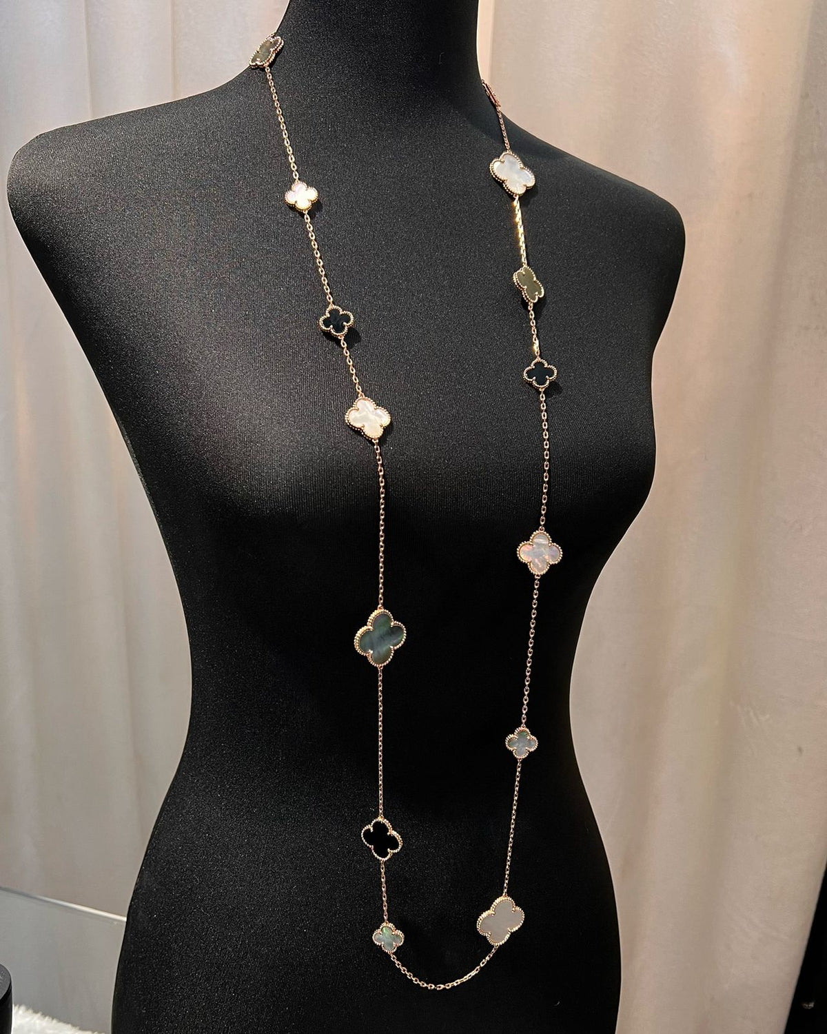 Van Cleef & Arpels Vintage Alhambra
