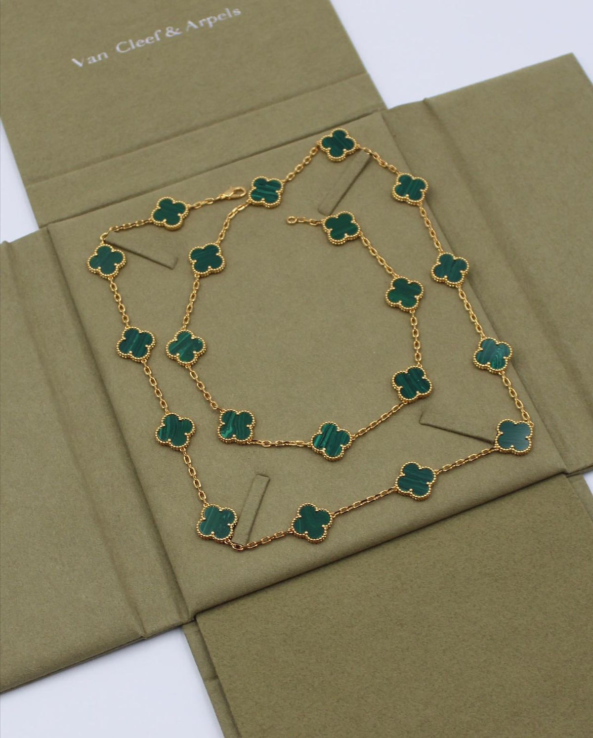 Van Cleef & Arpels Necklace 