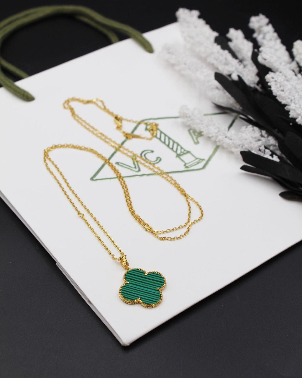 Van Cleef & Arpels Necklace