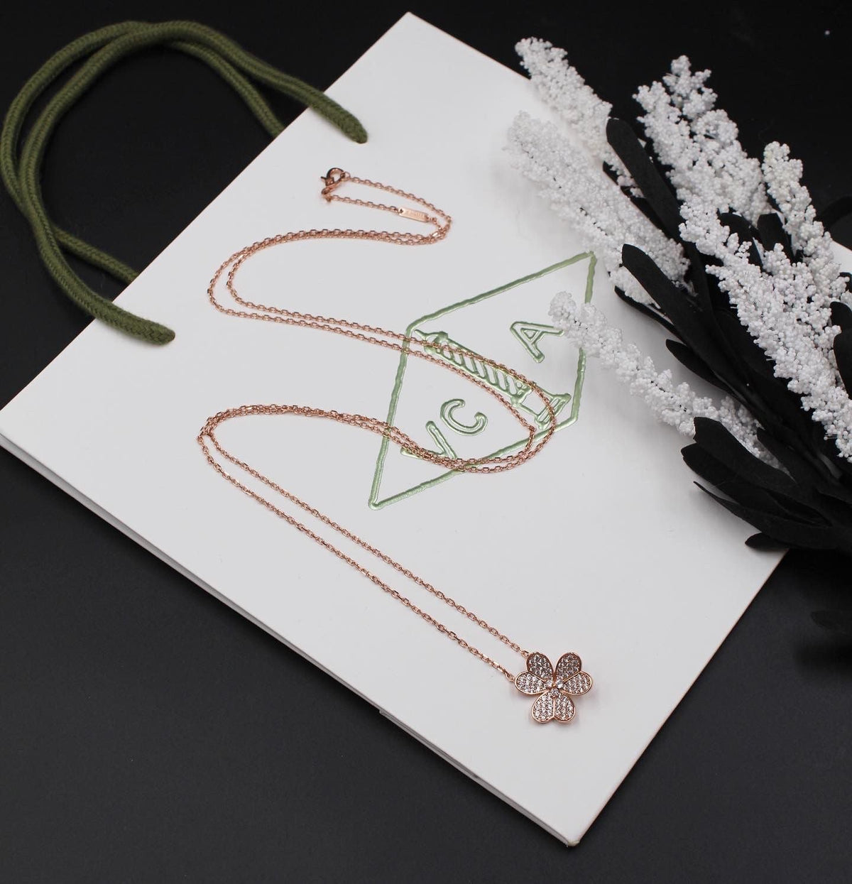 Van Cleef & Arpels Necklace