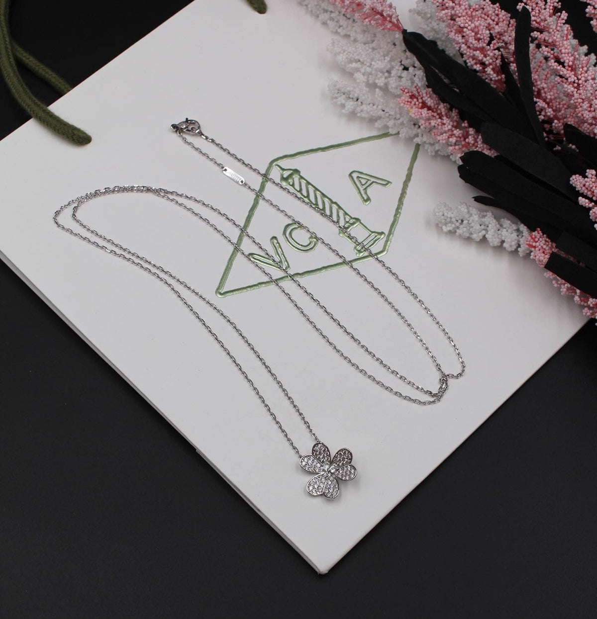Van Cleef & Arpels Necklace