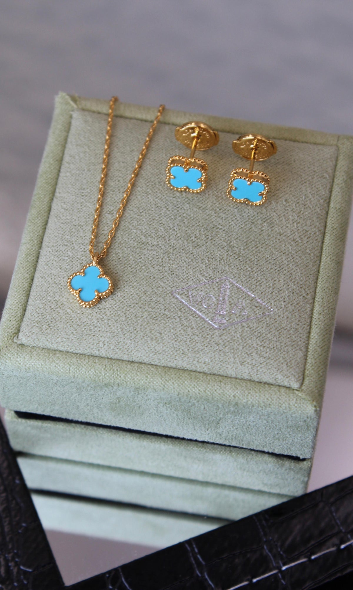 Van Cleef & Arpels Alhambra Motif Jewelry Set