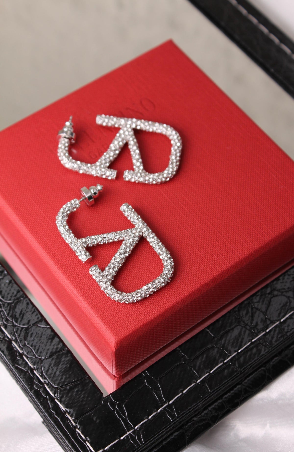 Valentino Garavani V Logo Signature Crystal Drop Earrings