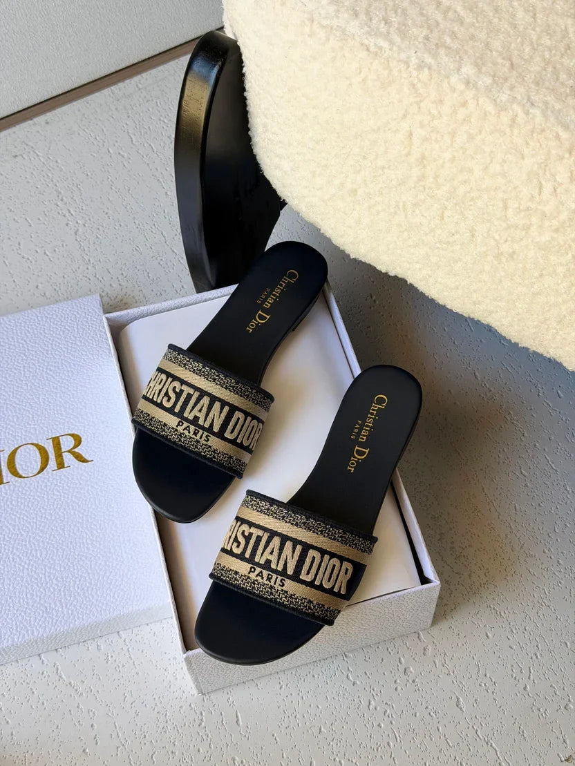 J'Adior Slingback Pump