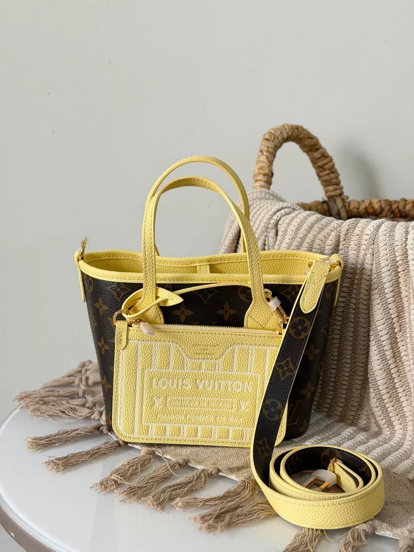 Louis Vuitton Neverfull Bandoulière Inside Out BB Bag