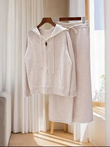 Loro Piana Relaxed Cashmere Hoodie and Wide-Leg Trousers Set