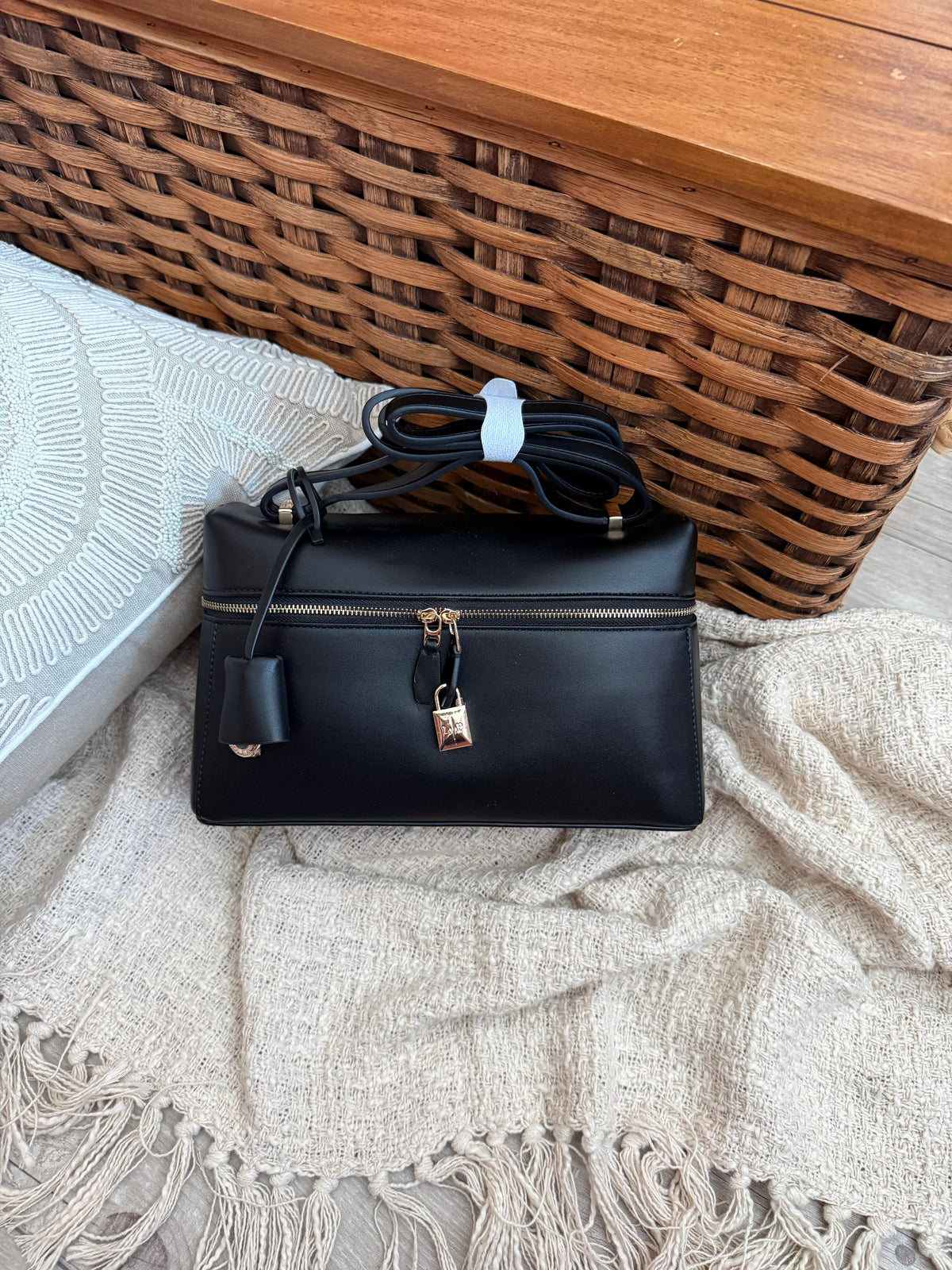 Loro Piana Extra Bag L23