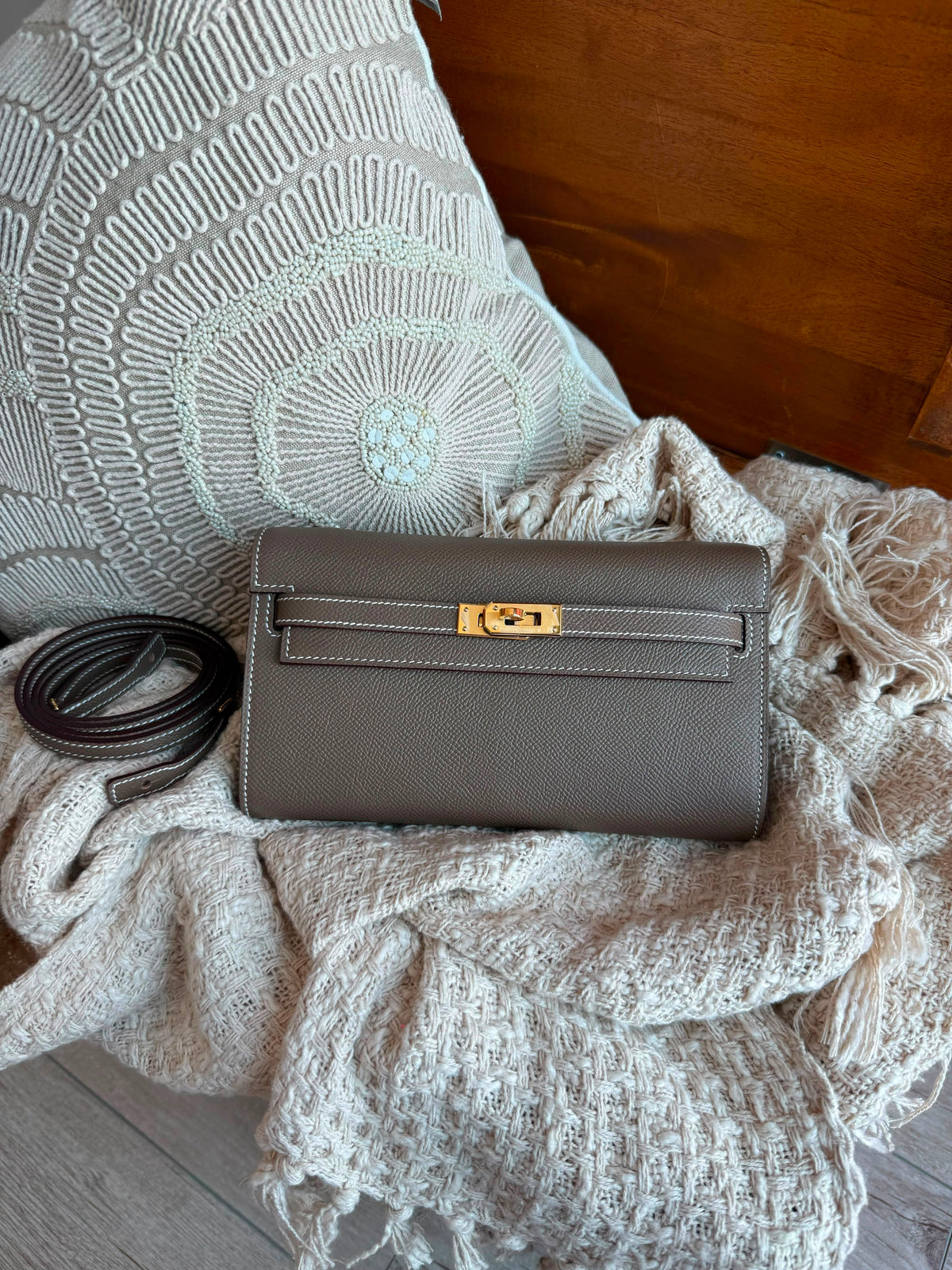 Hermes Kelly To Go Wallet Bag