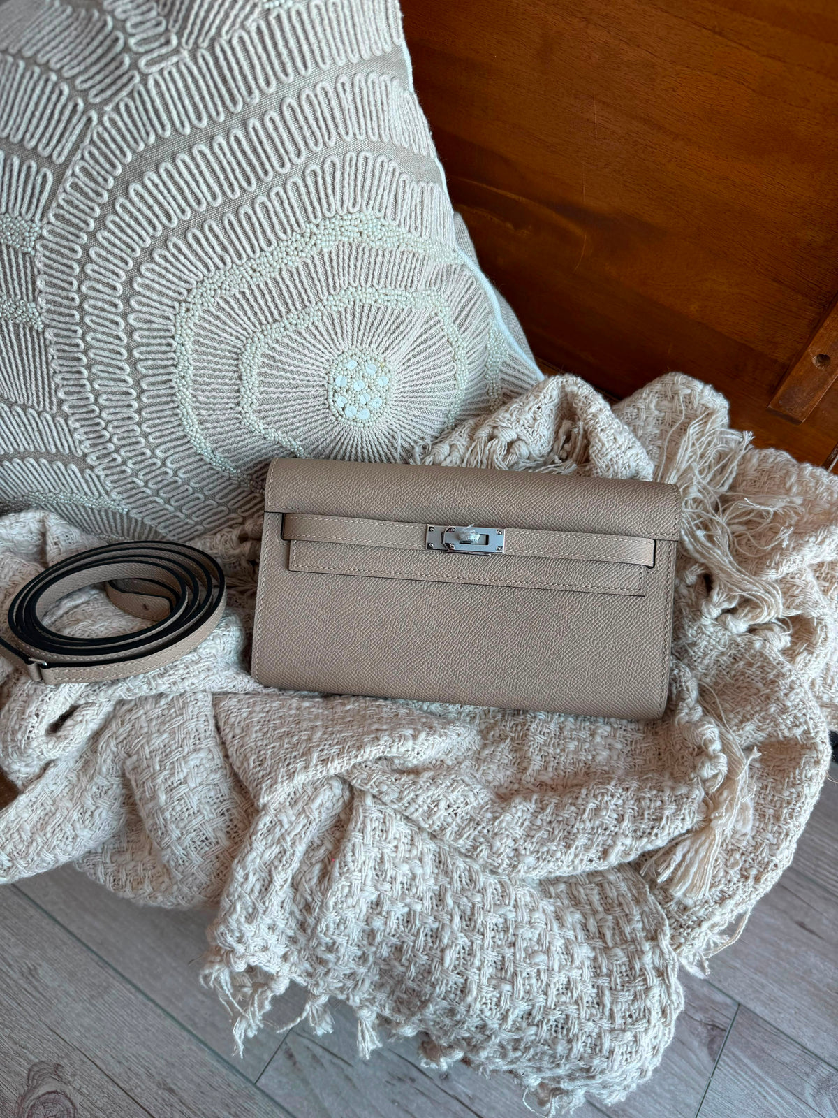 Hermes Kelly To Go Wallet Bag