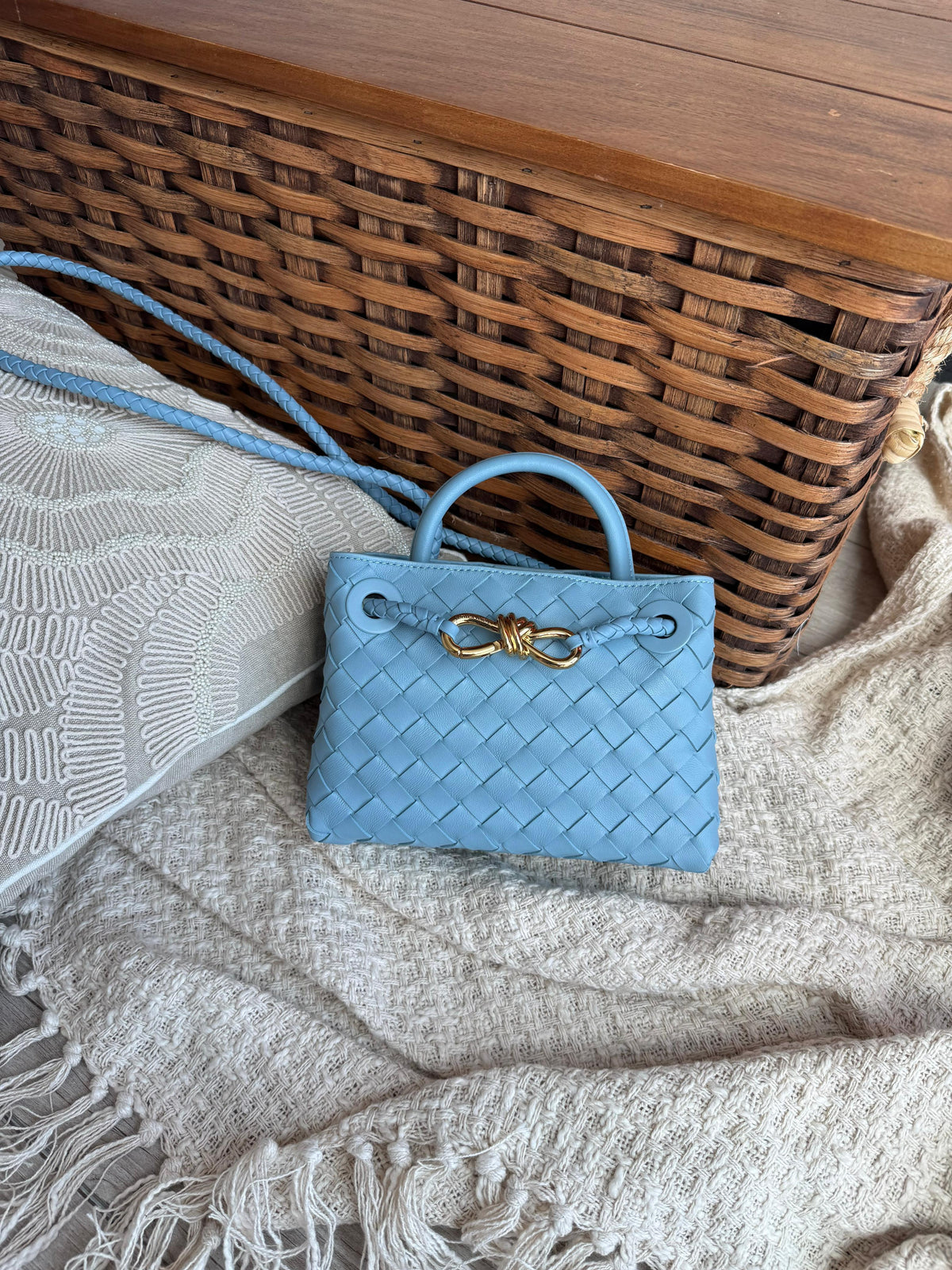 Bottega Veneta Mini Andiamo Bag Fondant