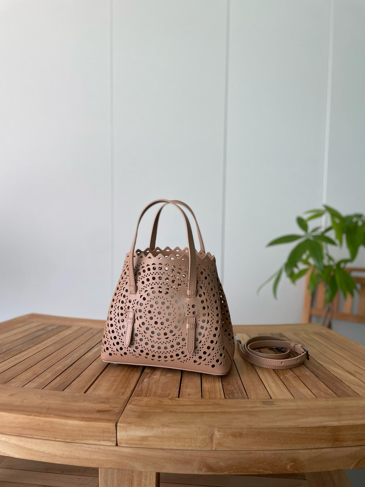 Alaïa Vienne Laser-Cut Tote Bag