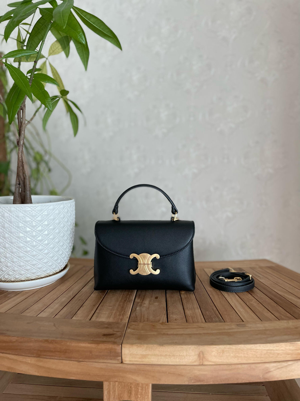 Celine Classique Triomphe