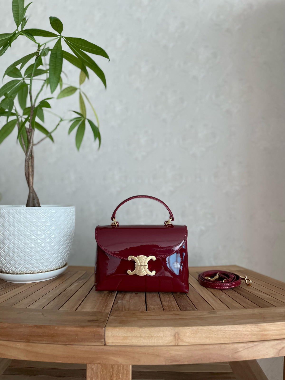 Celine Classique Triomphe