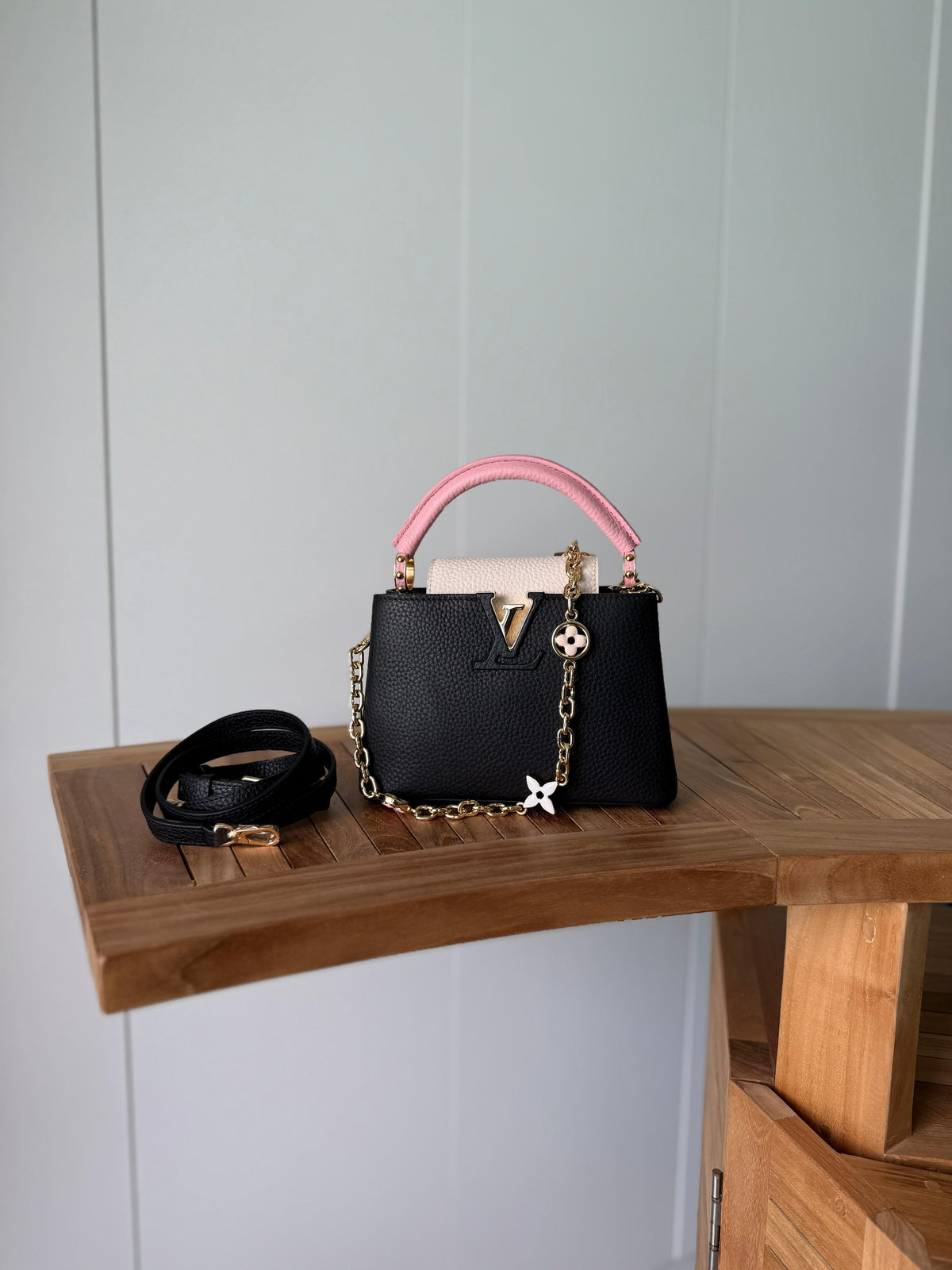 Louis Vuitton Capucines Mini Bag