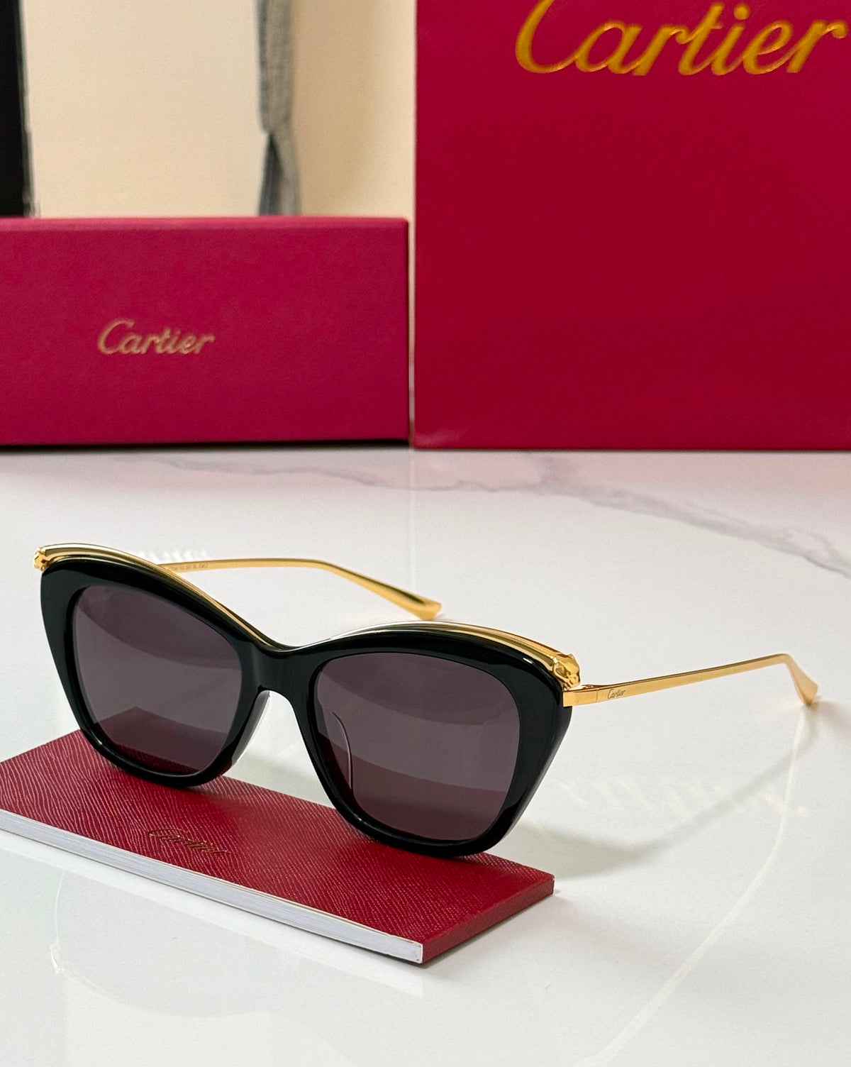CARTIER Sunglasses