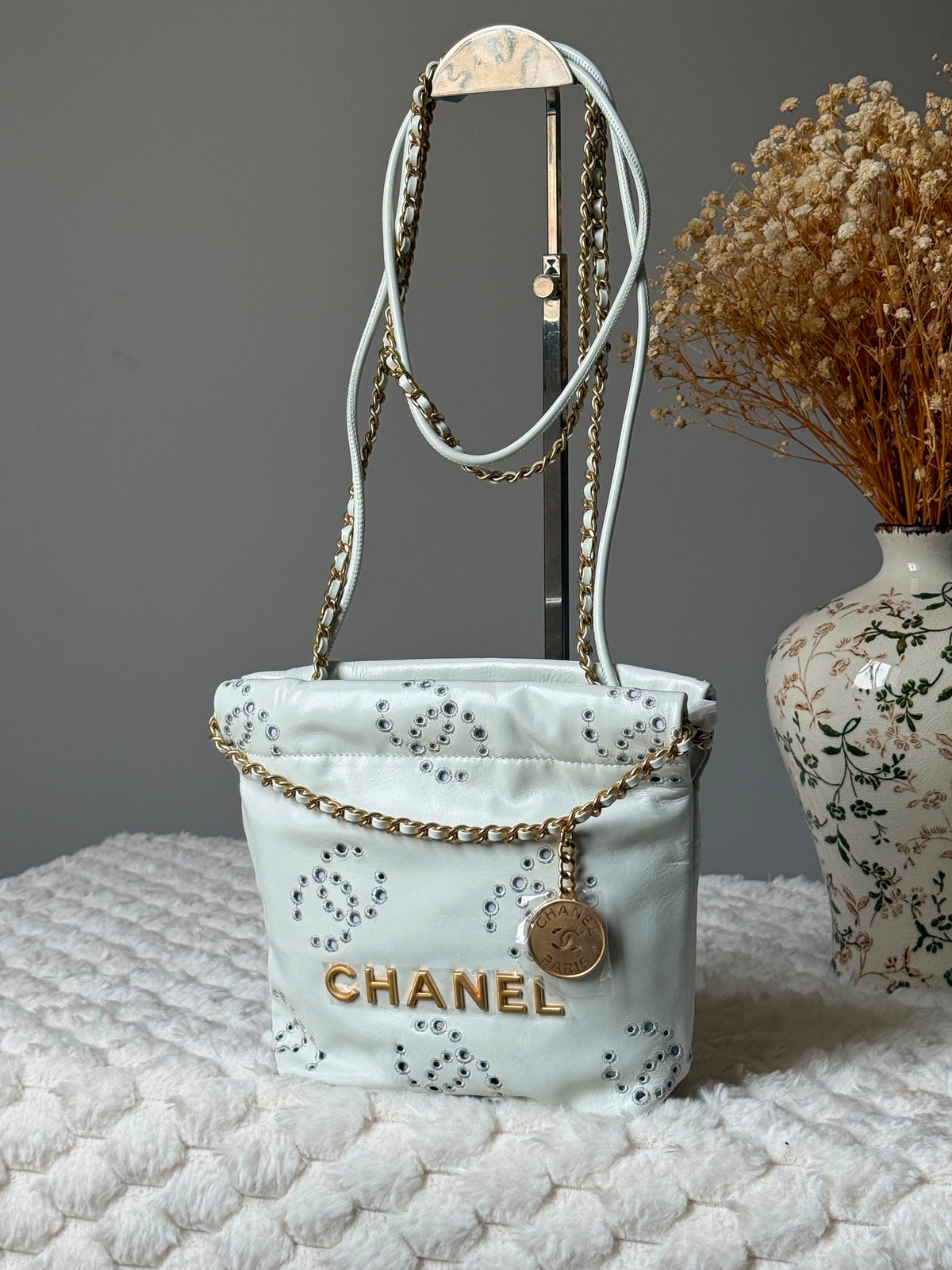 Chanel Shoulder Bag Size 18 CM