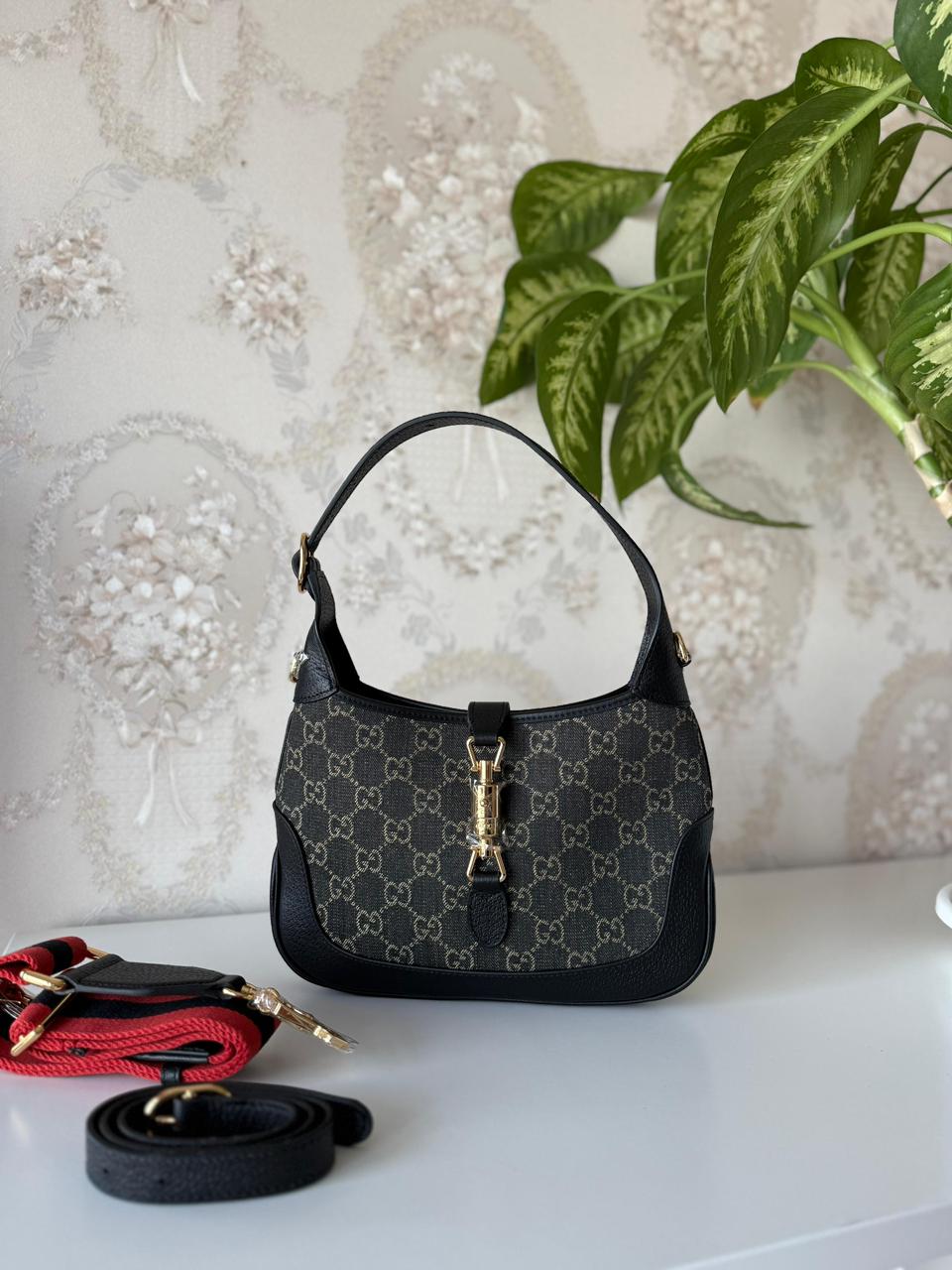 Gucci Jackie 1961 Small Shoulder Bag