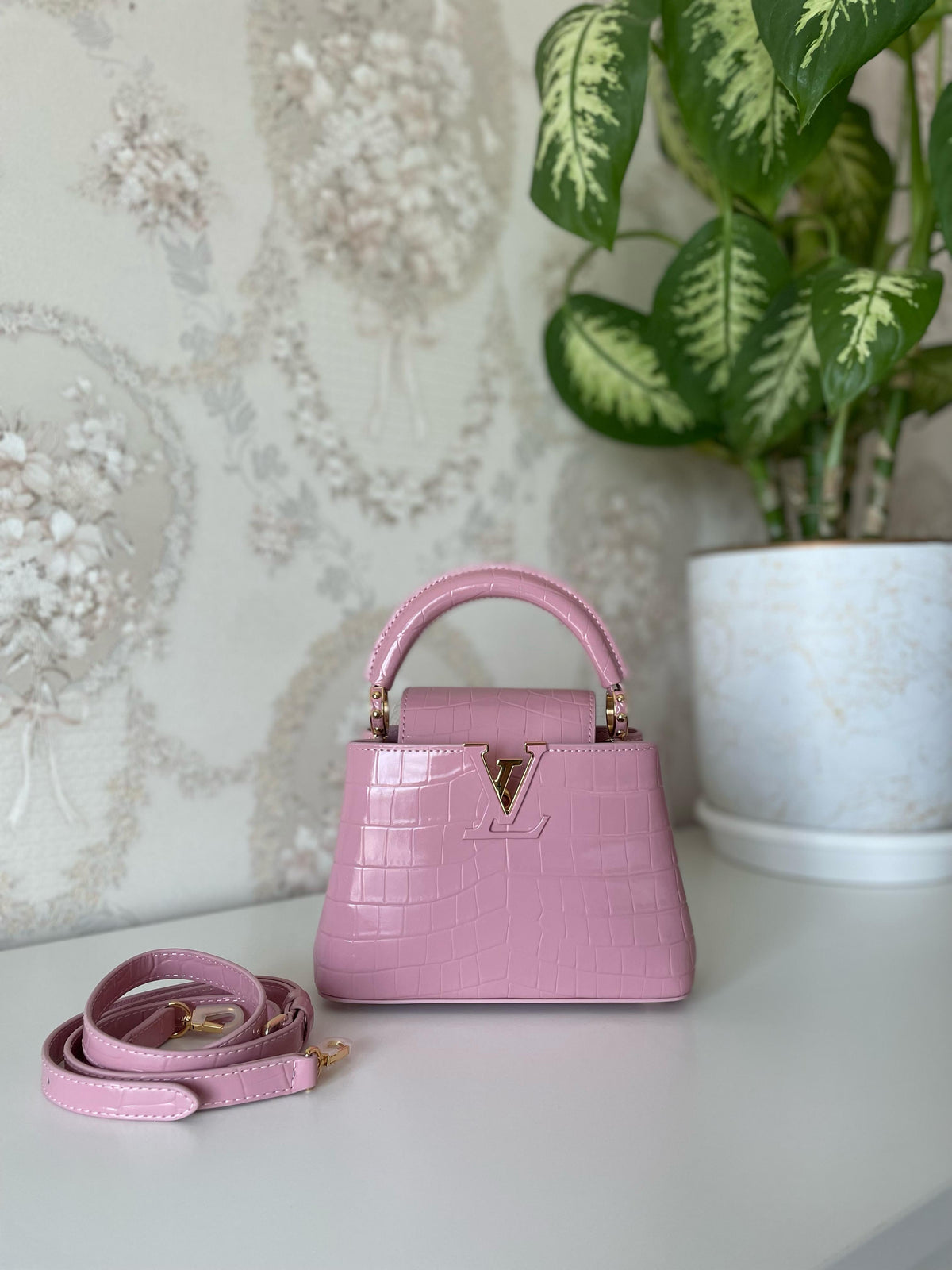 Louis Vuitton Capucines Mini Bag