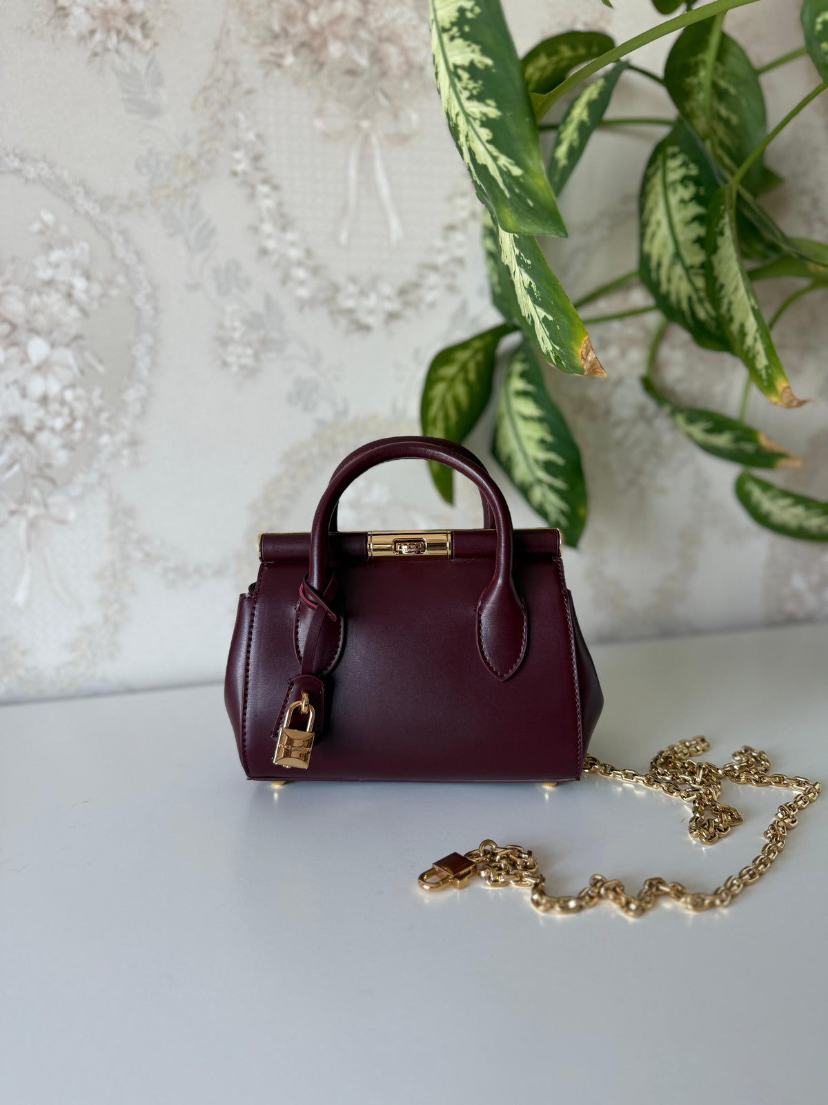 Dolce & Gabbana Structured Top Handle Bag)