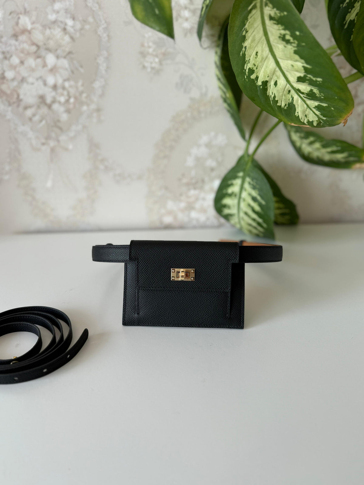 Hermès Kelly Belt Bag / To Go)