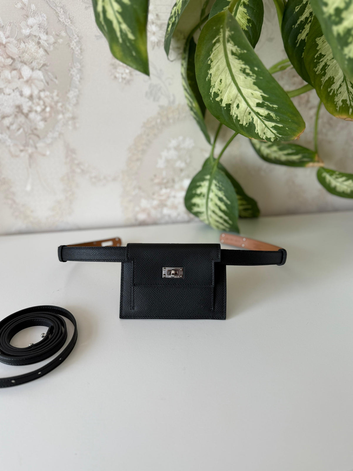 Hermès Kelly Belt Bag / To Go)