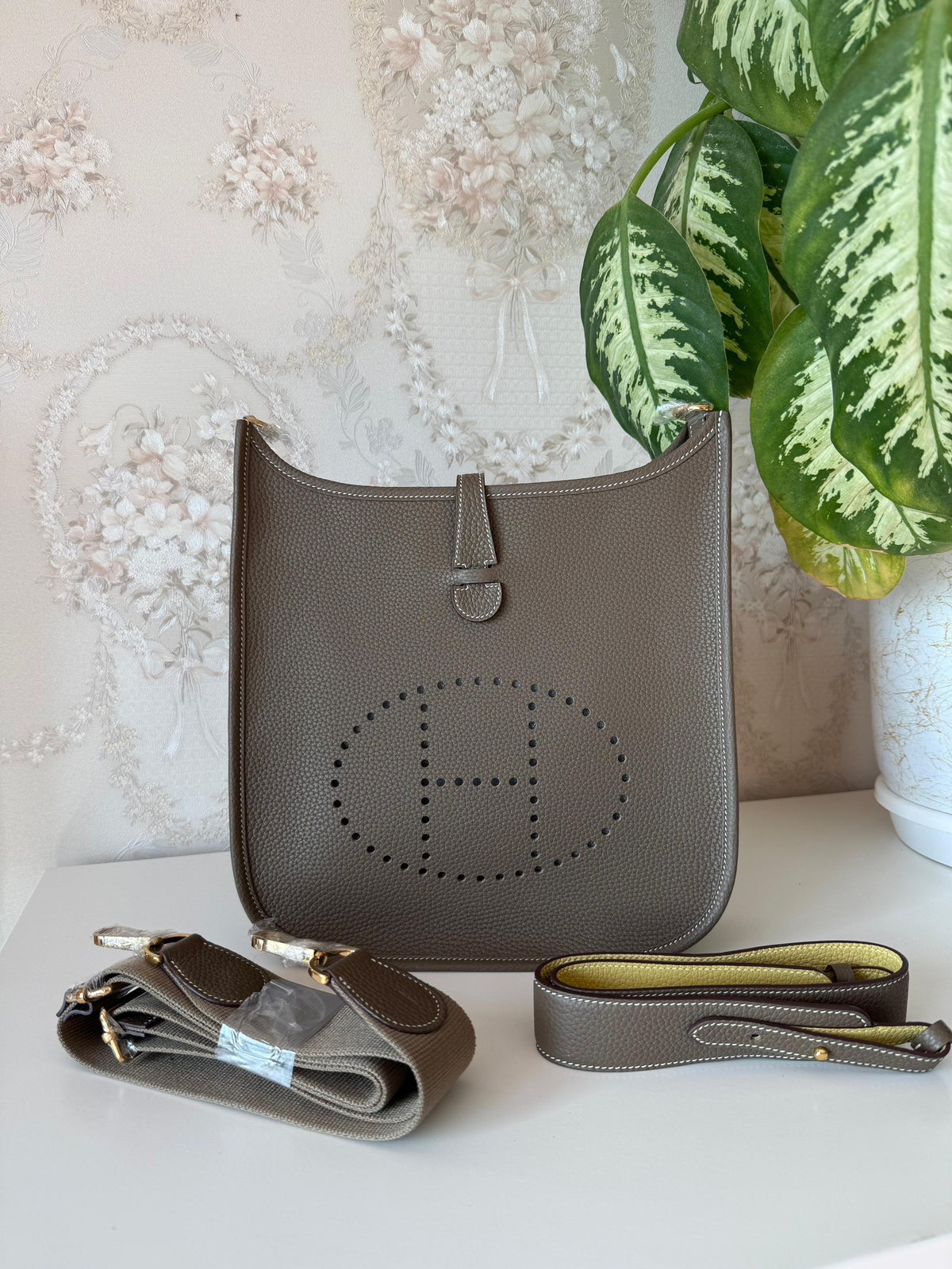 Hermès Evelyne