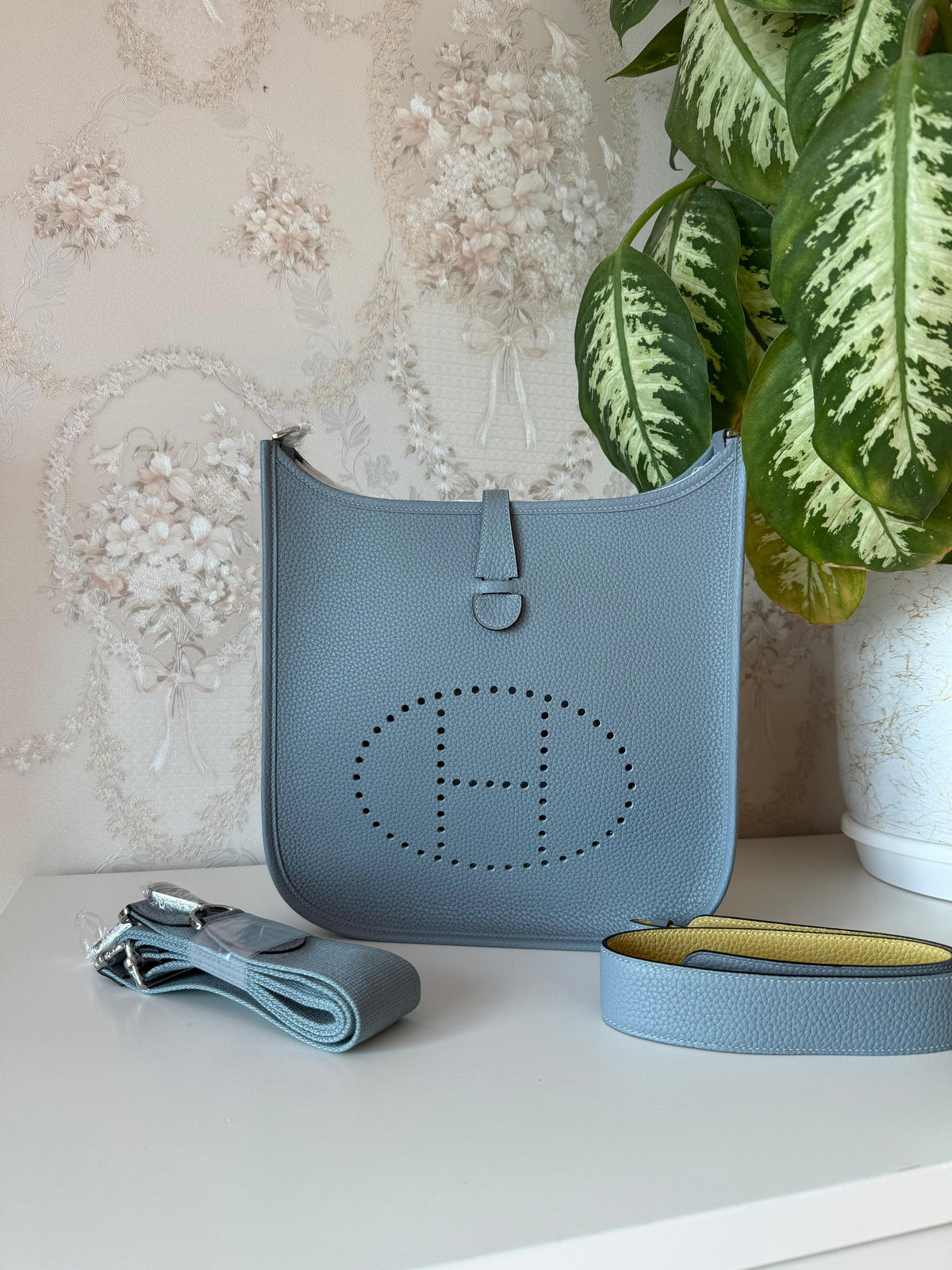 Hermès Evelyne