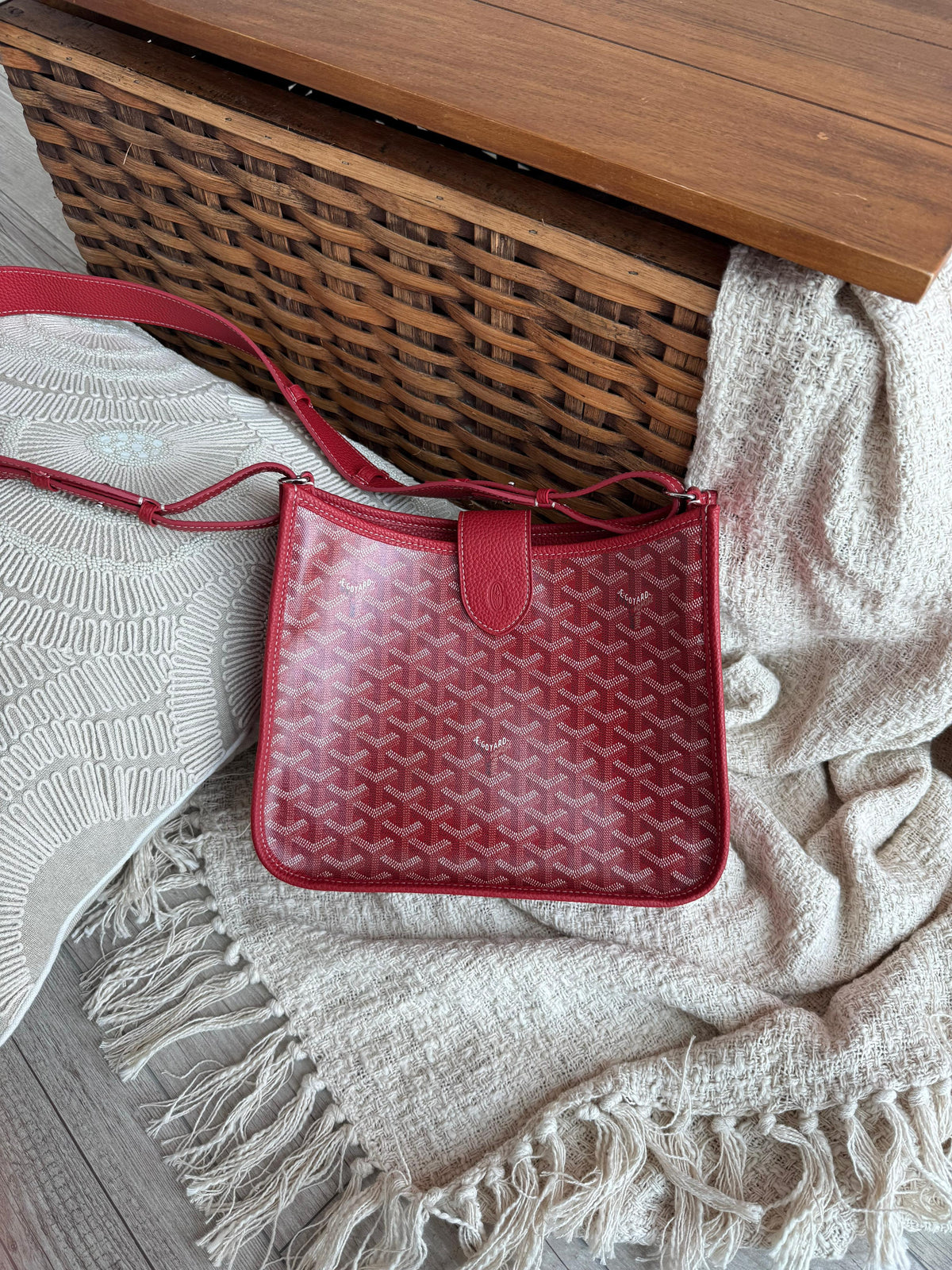 Goyard Crossbody / Shoulder Bag