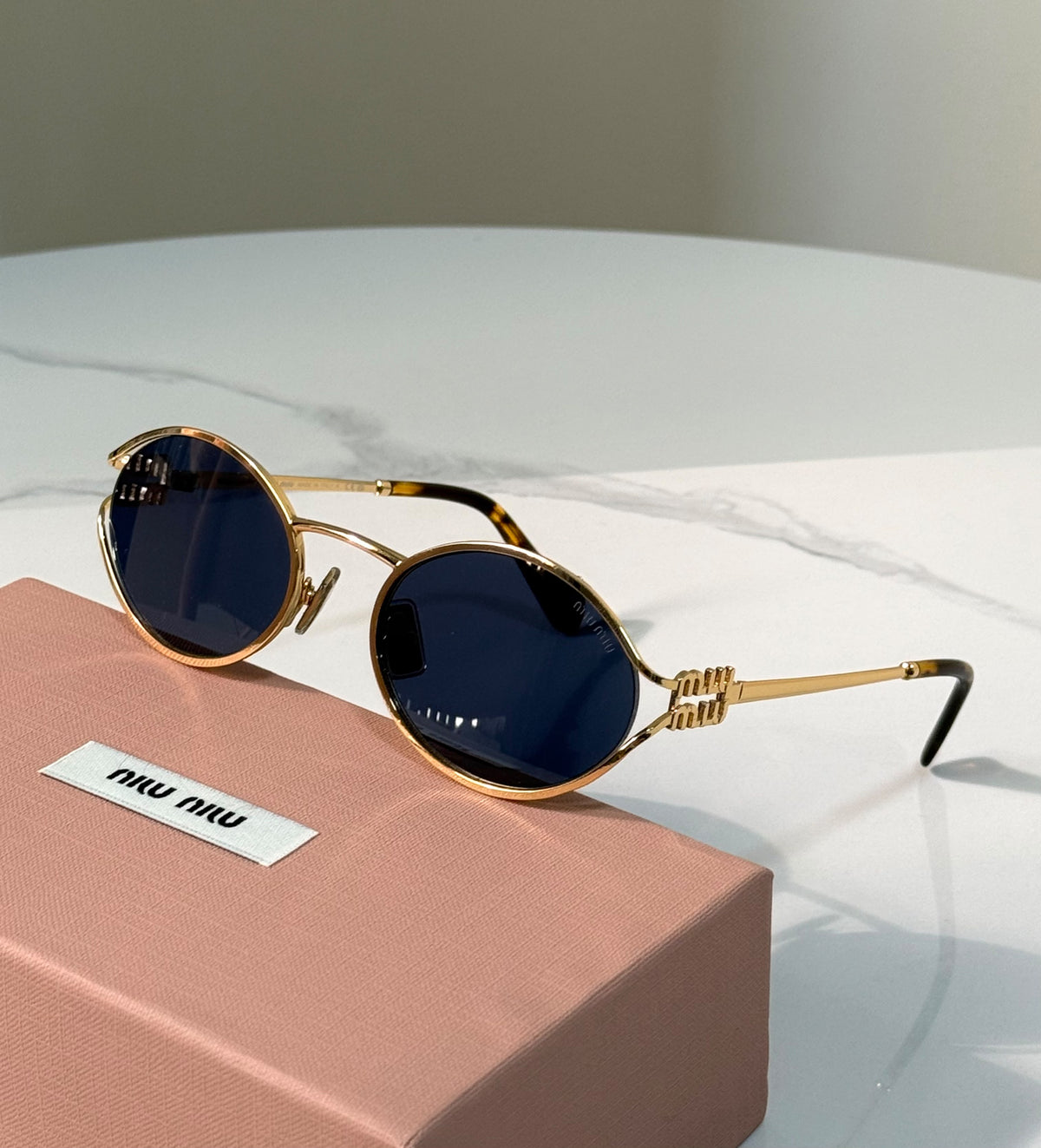 MIU MIU Sunglasses