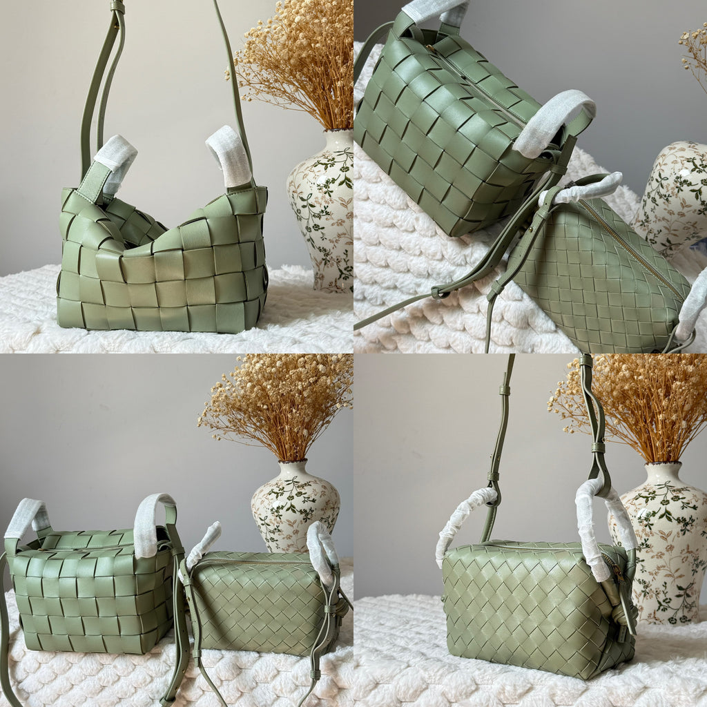 Bottega Veneta Intrecciato Woven Tote/Crossbody Bag with Pouch