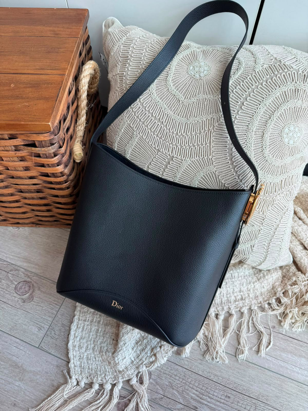 Dior Bucket Bag / Dior Vibe Bucket Bag