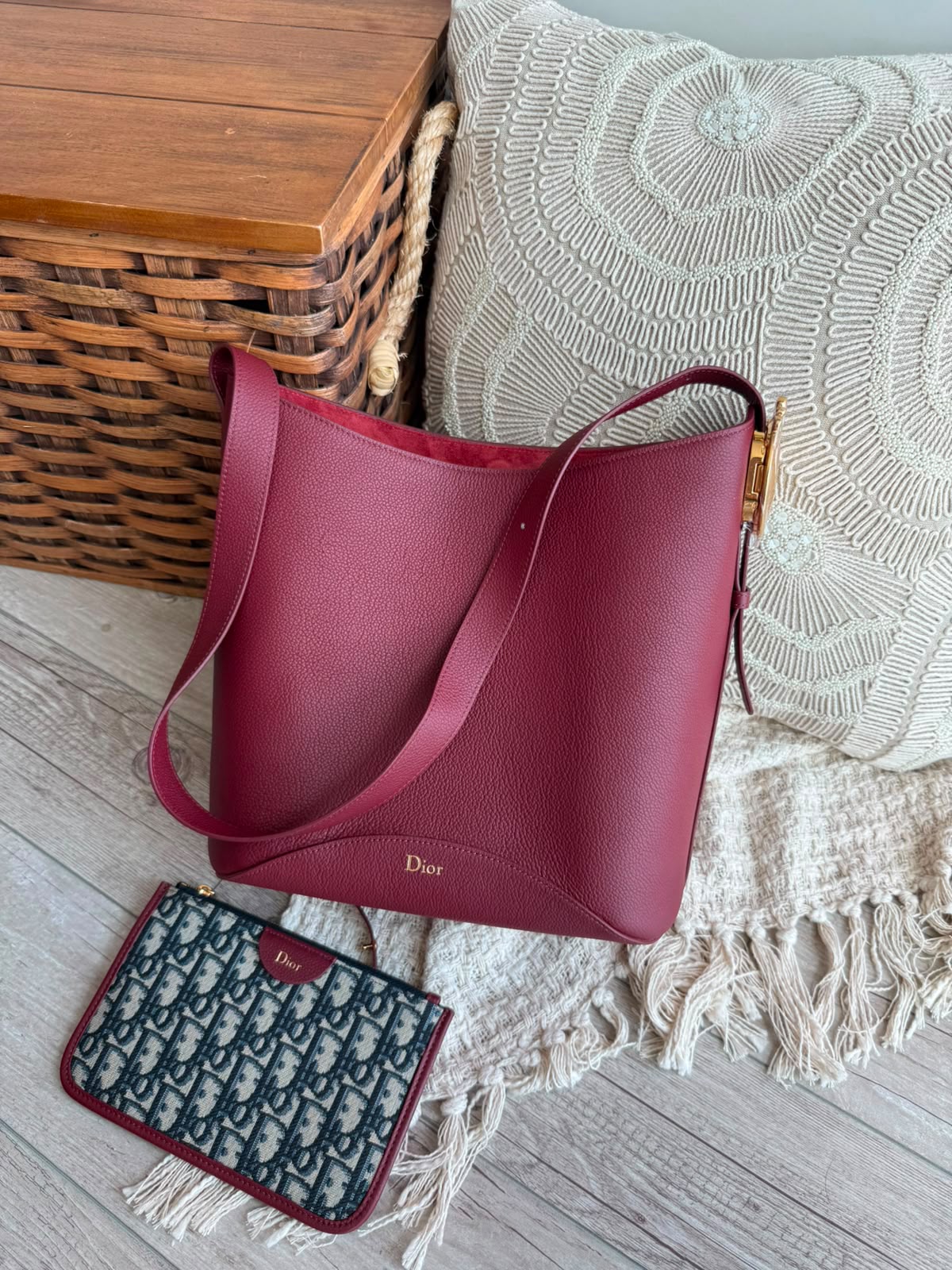 Dior Bucket Bag / Dior Vibe Bucket Bag