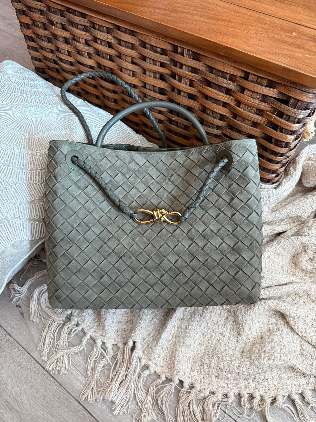 Bottega Veneta Andiamo Tote