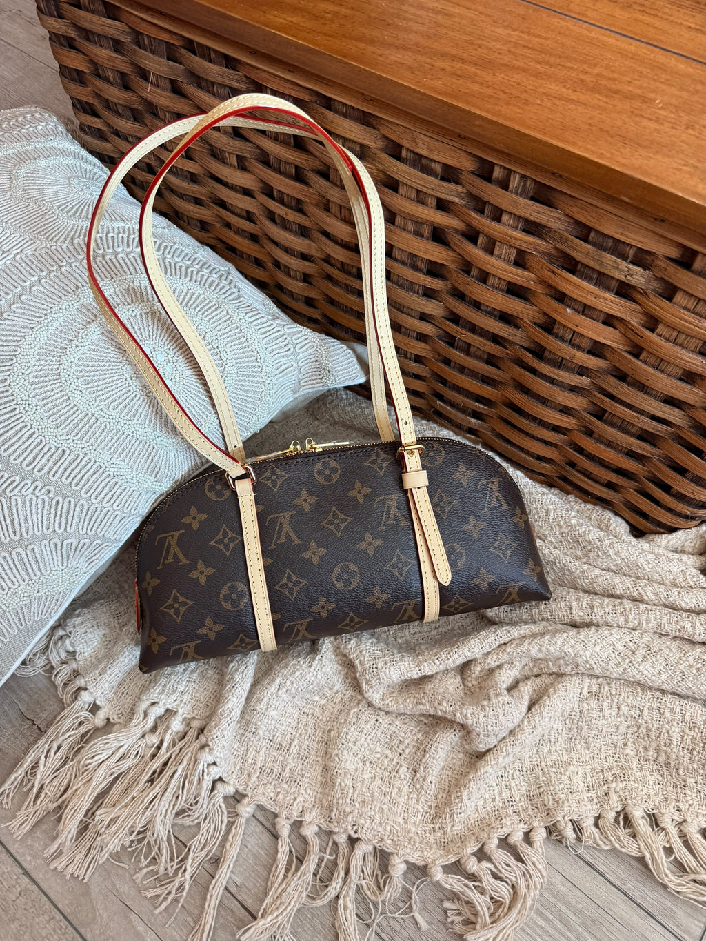 Louis Vuitton Olympe / Shoulder Bag