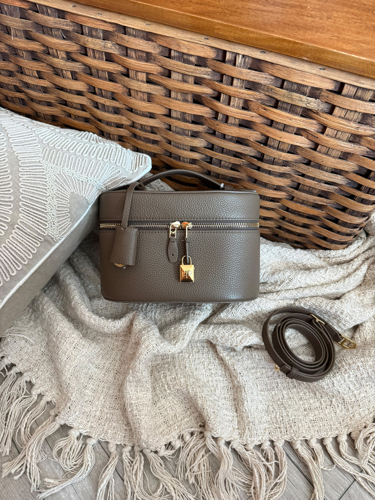 Loro Piana Extra Vanity Case in Grained CalfskiN