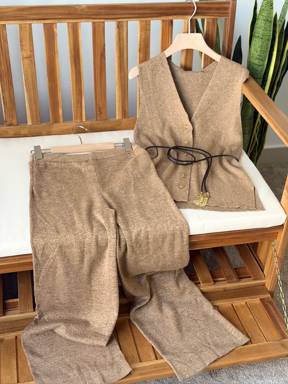 Chanel Cashmere V-Neck Vest and Trousers Set with CC Logo Hardware and Belt