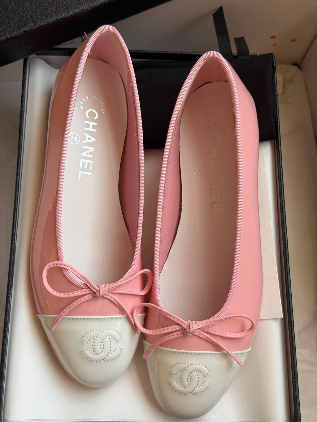Chanel Patent Calfskin Two-Tone Ballet Flats with CC Logo