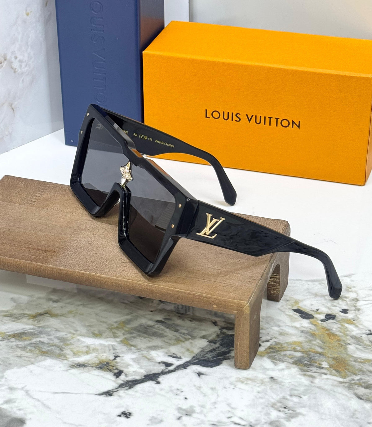 LV Square Star Bridge Sunglasses
