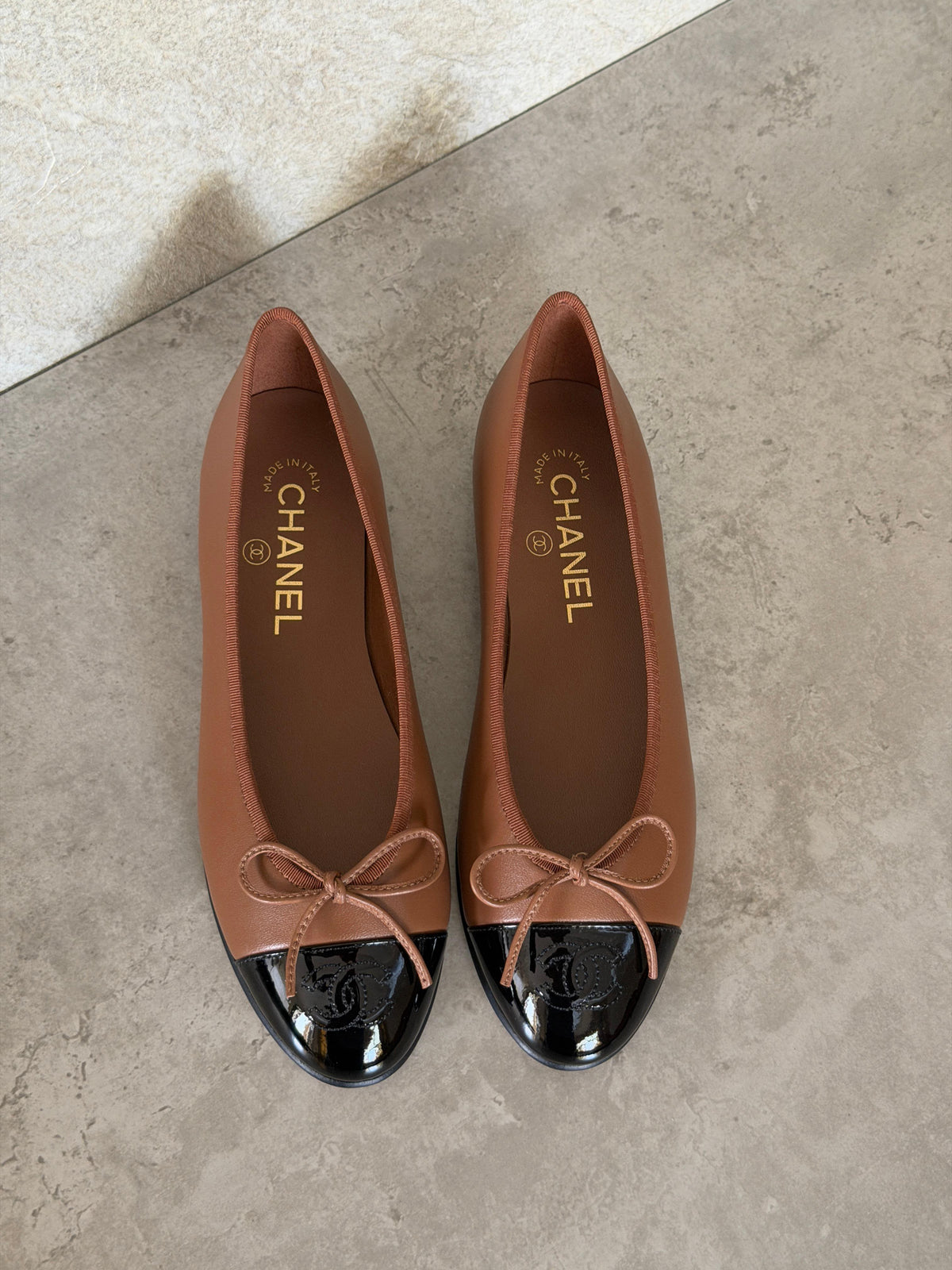 CHANEL Cap-Toe Bow Ballet Flats